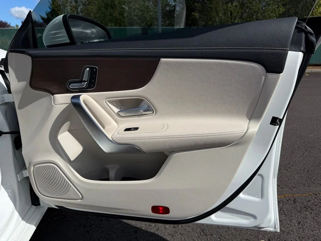 Used 2023 Polar White Mercedes-Benz CLA 250 image 25
