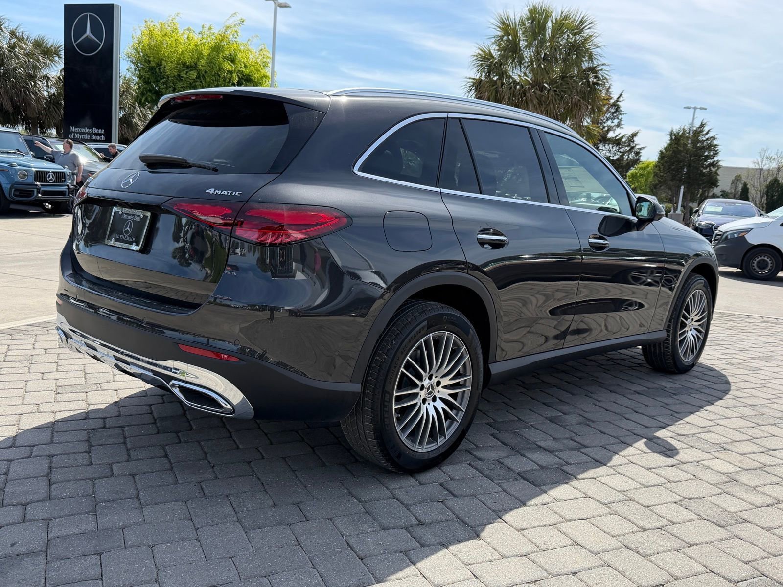New 2026 Graphite Grey Metallic Mercedes-Benz GLC 300 image 34