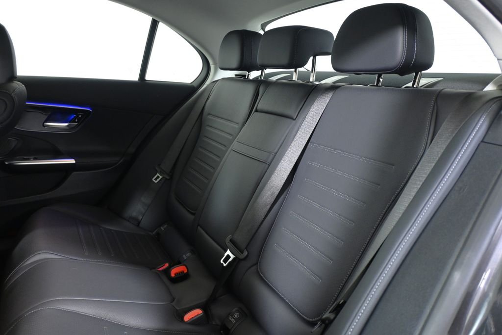 Used 2026 Graphite Grey Metallic Mercedes-Benz C 300 image 4