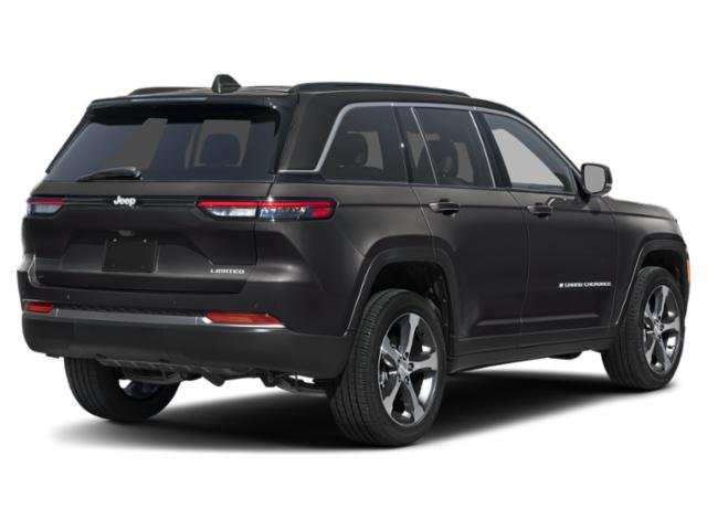 New 2026 Diamond Black Crystal Pearl-Coat Exterior Paint Jeep Limited image 3