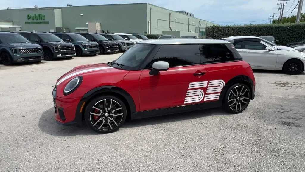 Used 2026 Red MINI Iconic image 5