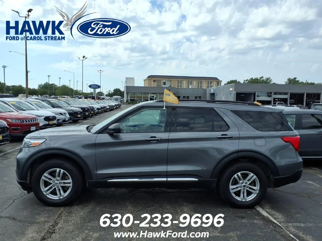 Used 2024 Gray Ford XLT image 4