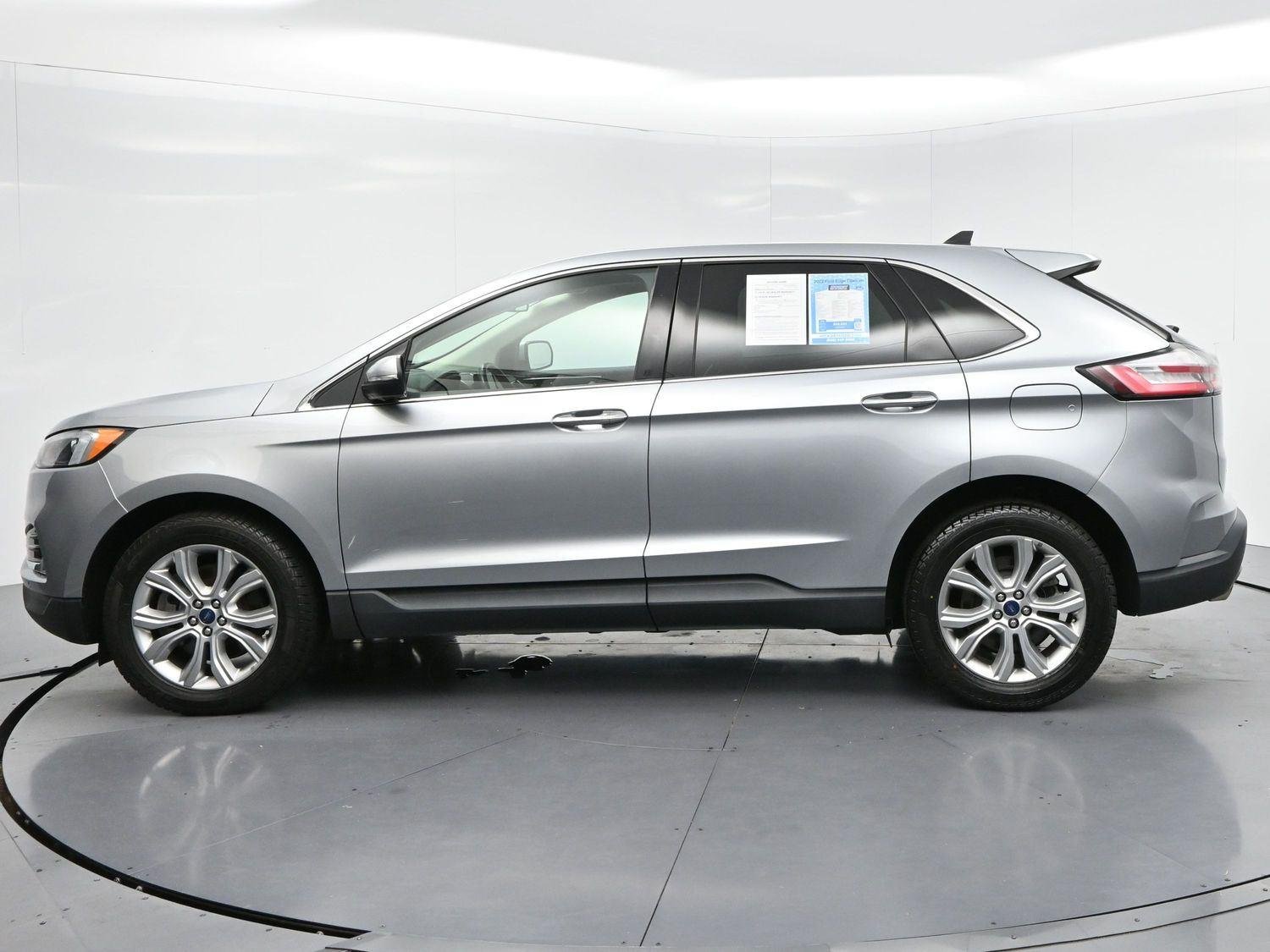 Used 2022 Iconic Silver Ford Titanium image 4