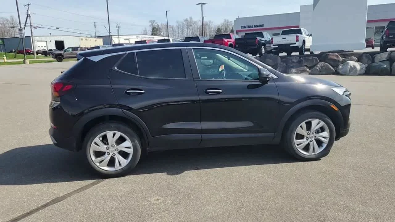 2025 Buick Encore GX Preferred - Photo 10