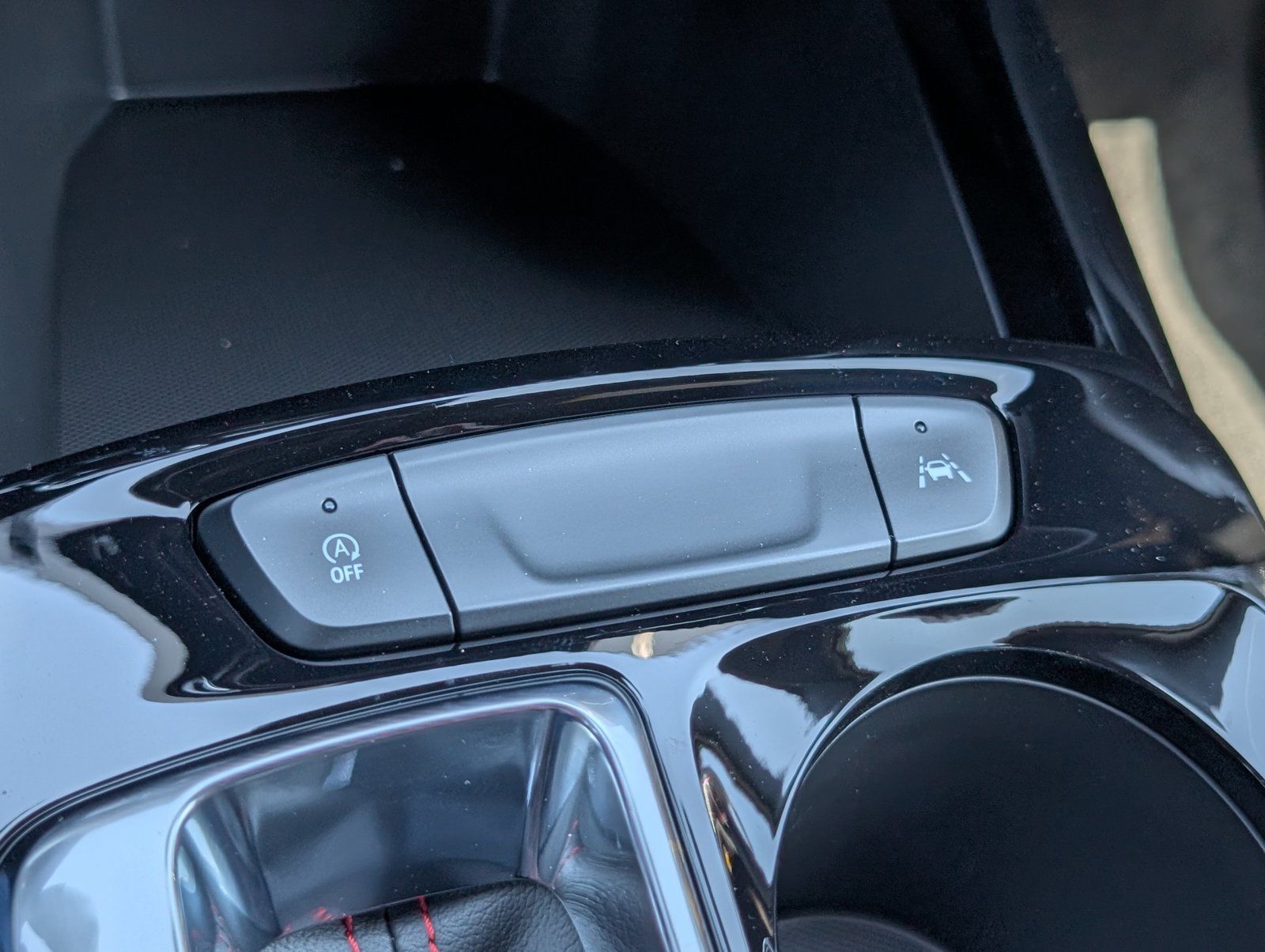 2026 Chevrolet Trax RS - Photo 18