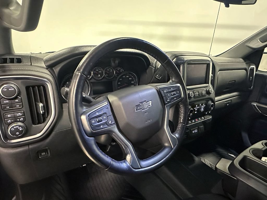 Used 2022 SHADOW GRAY METALLIC Chevrolet RST image 24