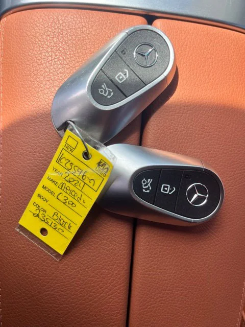 Used 2024  Mercedes-Benz C 300 image 15