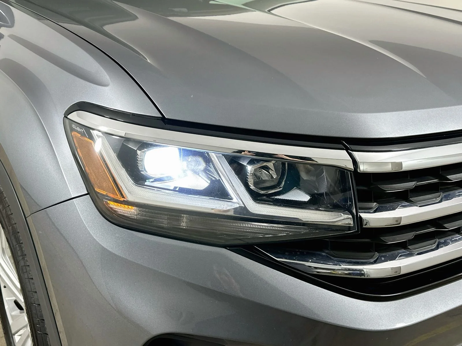 Used 2021  Volkswagen  image 9