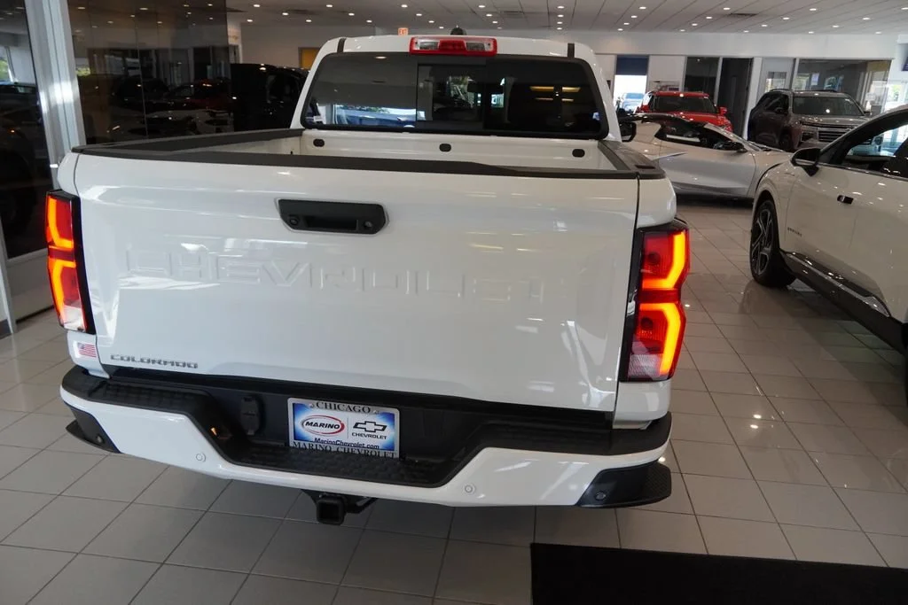New 2026 Summit White Chevrolet LT image 34