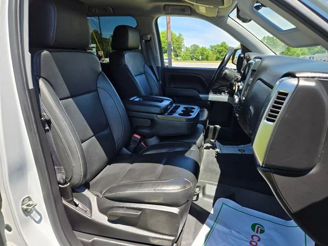 Used 2018 Beige Chevrolet LT image 21