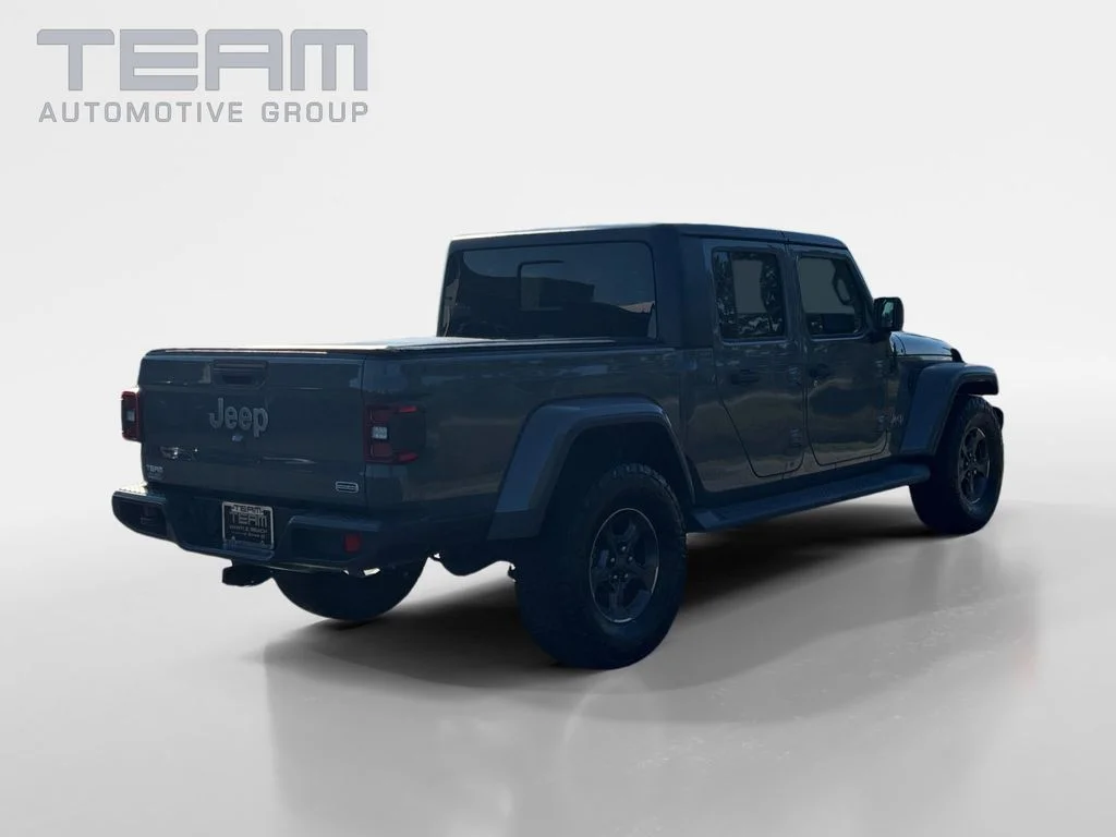 Used 2020 Gray Jeep Overland image 7