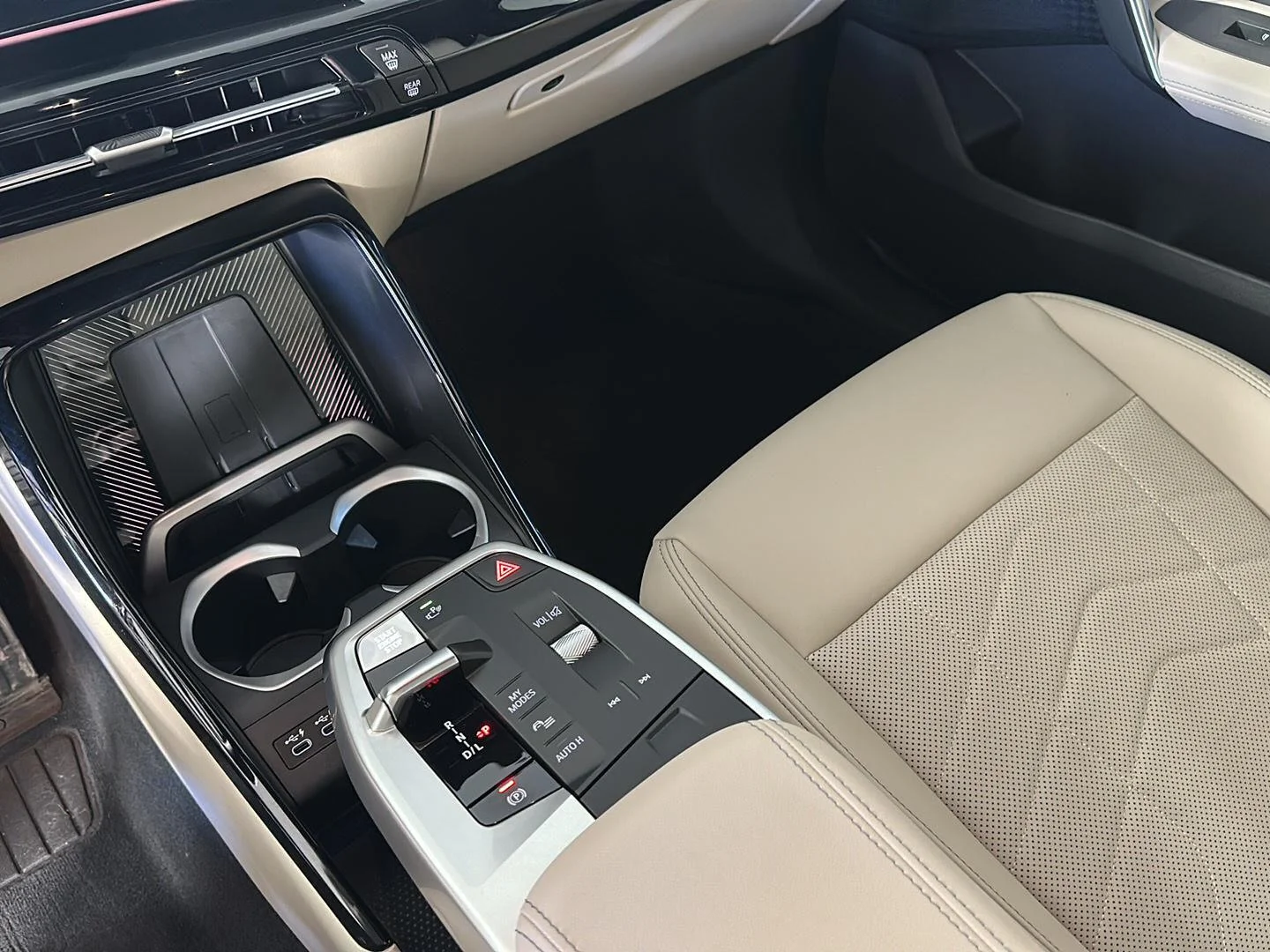 Used 2023 San Remo Green Metallic BMW xDrive28i image 16
