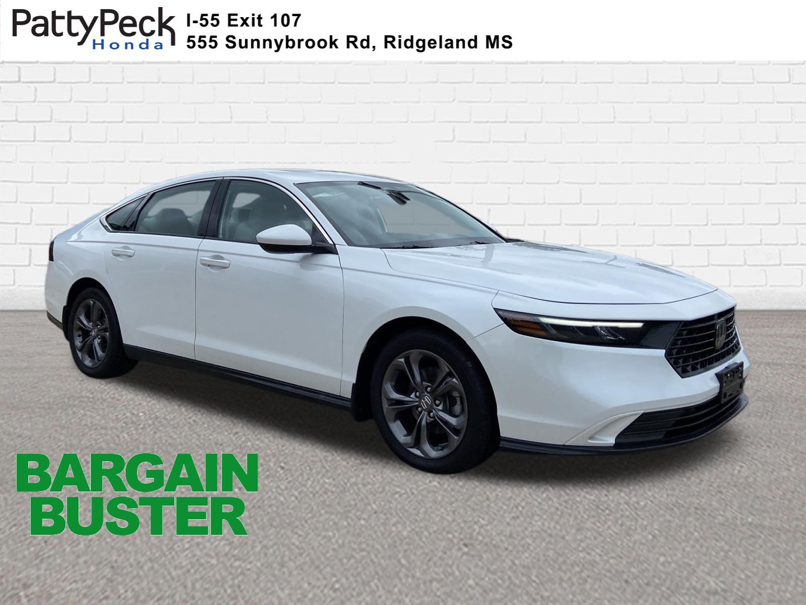 Used 2023 Platinum White Pearl Honda EX image 1