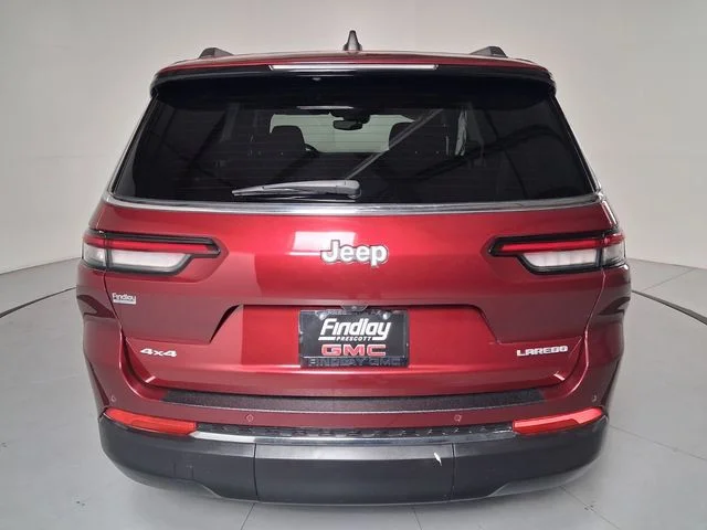 Used 2024 Red Jeep Laredo image 5