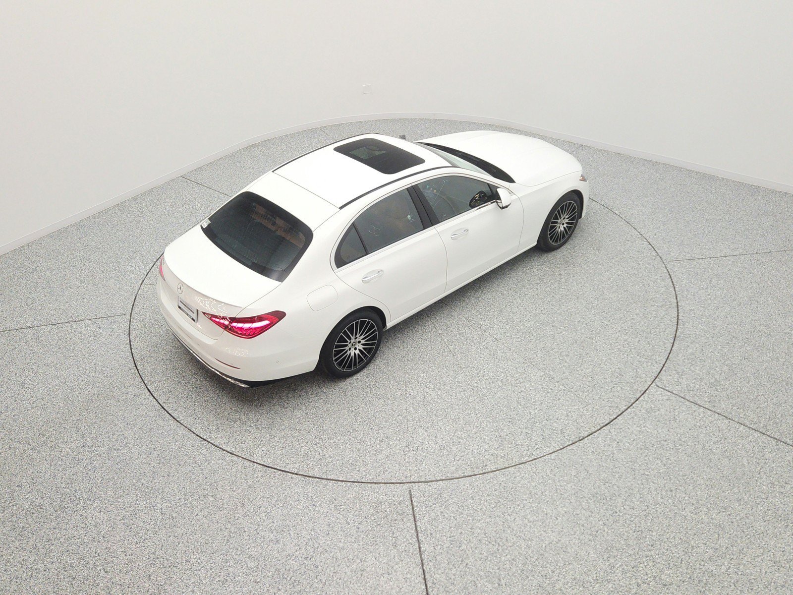 New 2026 MANUFAKTUR Moonlight White Metallic Mercedes-Benz C 300 Sedan image 36
