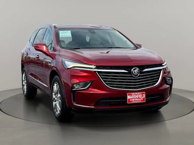 2023 Buick Enclave Essence's photo