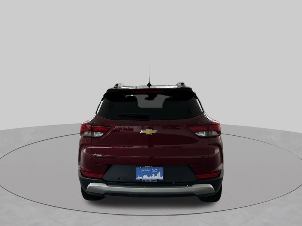 Used 2024 Red Chevrolet LT image 7