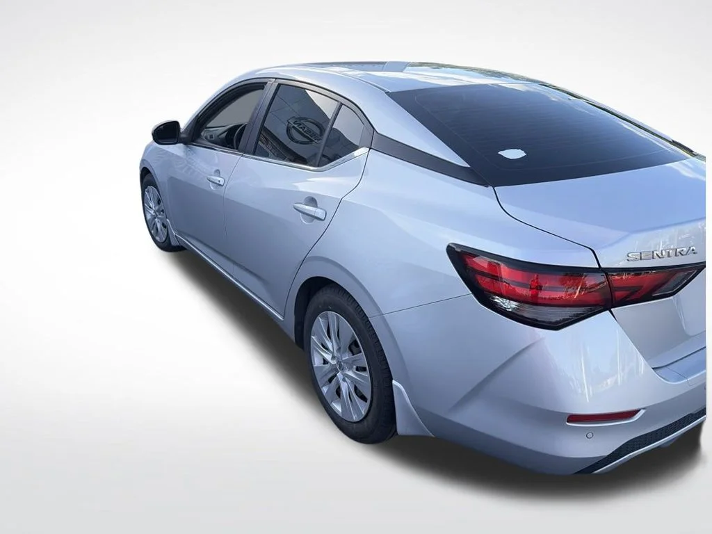 Certified Used 2023 Silver Nissan S image 3