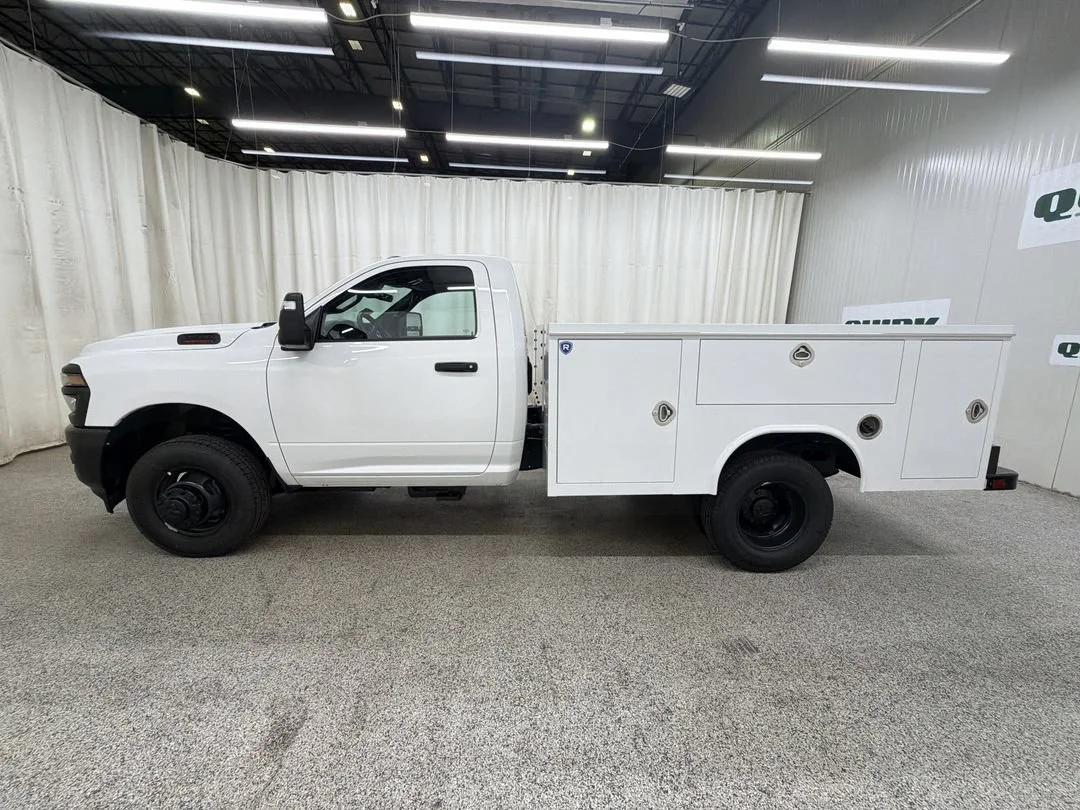 New 2026 Bright White Clear-Coat Exterior Paint RAM Tradesman image 6