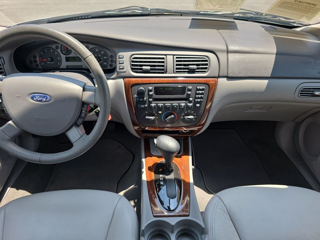 Used 2007 Silver Frost Clearcoat Metallic Ford SEL image 15