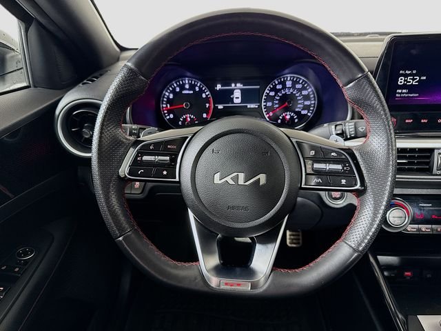 2023 Kia Forte GT - Photo 11