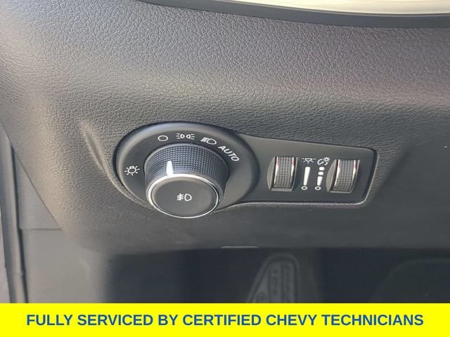 Used 2024 Gray Jeep Latitude image 26