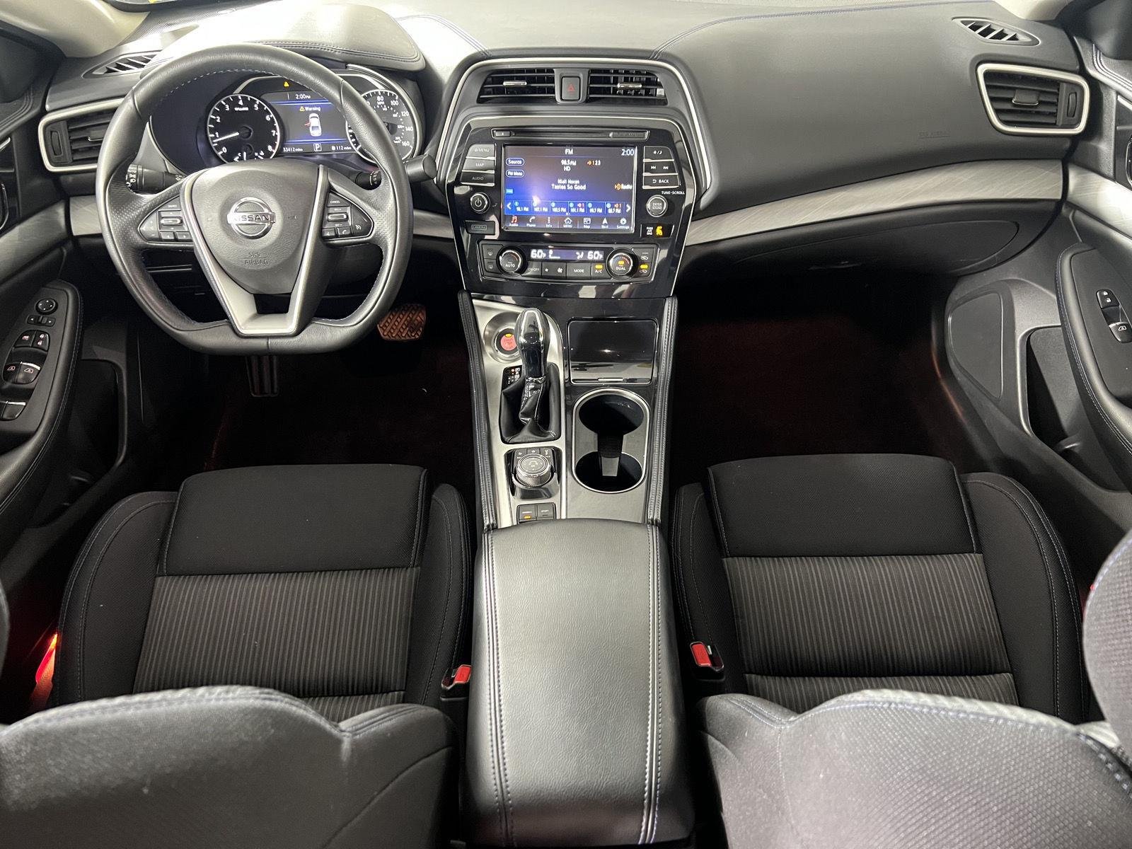 Used 2018 Brilliant Silver Nissan S image 2