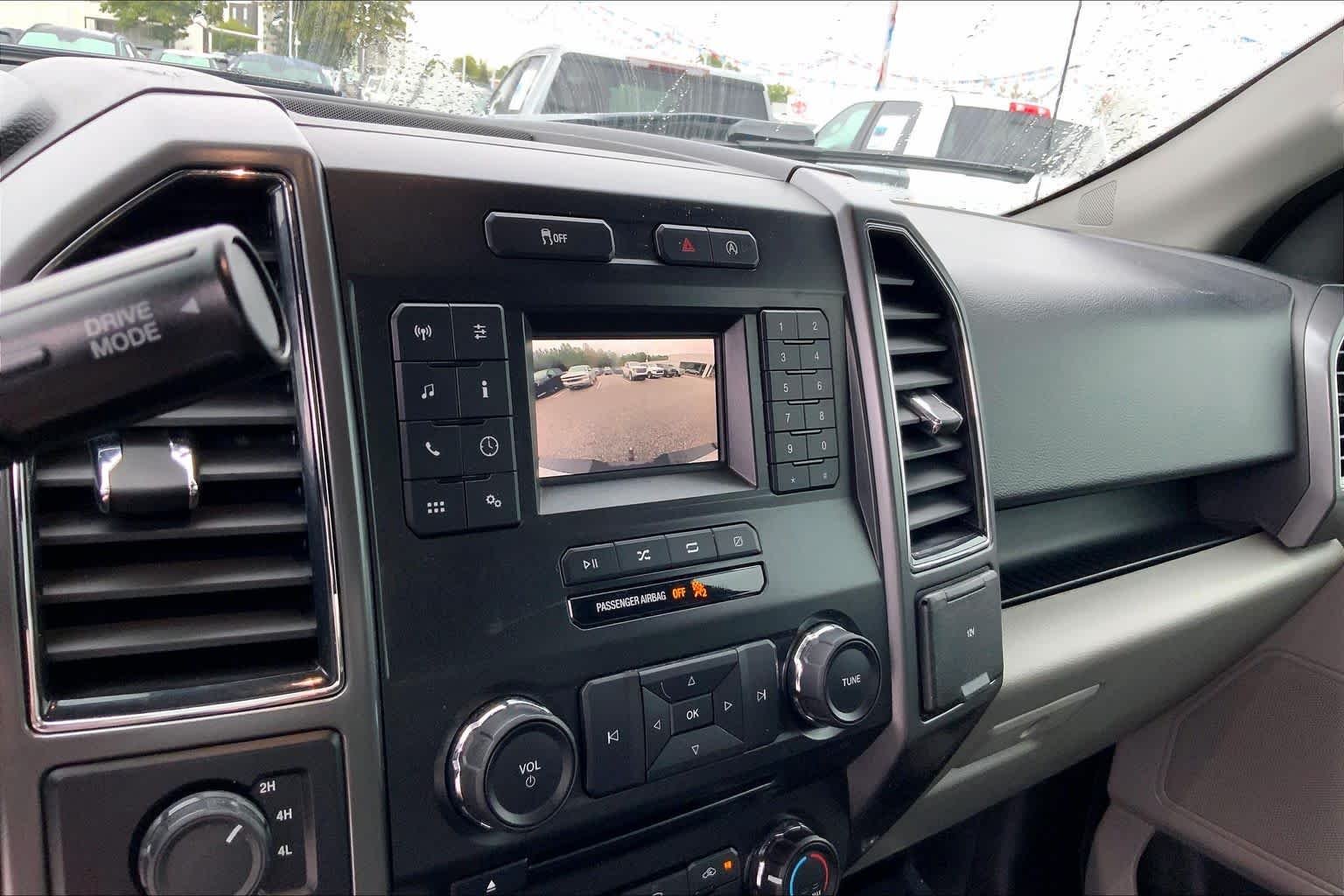Used 2018 Oxford White Ford XLT image 26