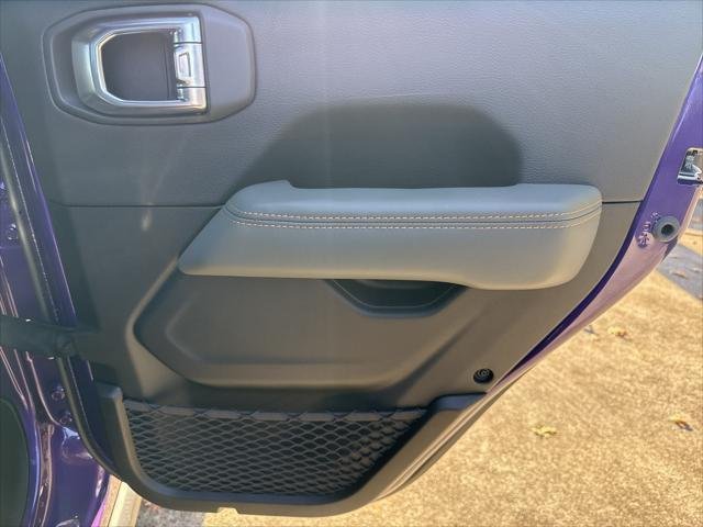 New 2026 Reign Exterior Paint Jeep Mojave image 20
