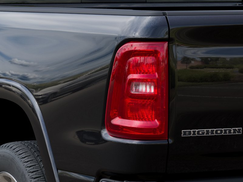 New 2026 Diamond Black Crystal Pearl-Coat Exterior Paint RAM Big Horn/Lone Star image 5