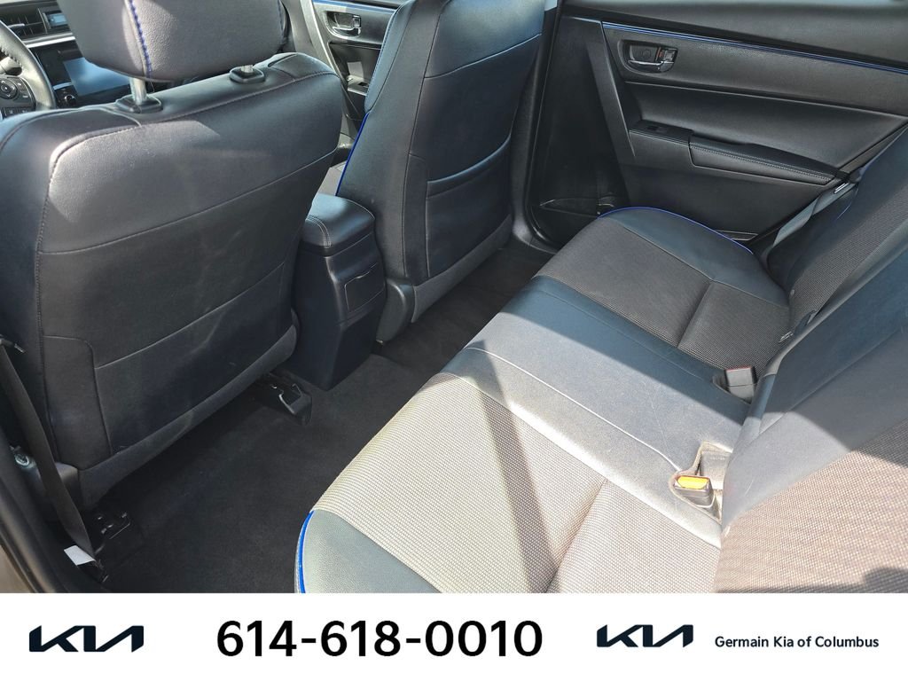 Used 2017  Toyota SE image 19