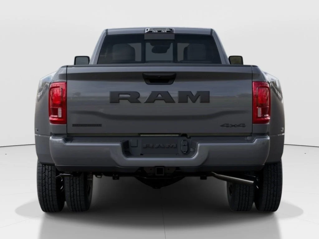 New 2026 Ceramic Gray Clear-Coat Exterior Paint RAM Big Horn image 7