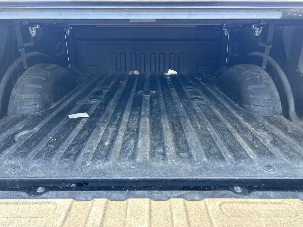 Used 2018 Shadow Black Ford Lariat image 12