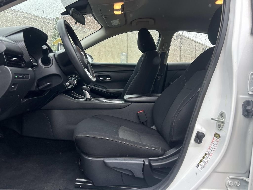 Used 2024 White Nissan SV image 13