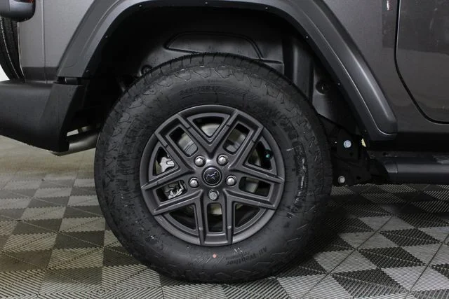 New 2026 Granite Crystal Metallic Clear-Coat Exterior Paint Jeep Sport S image 27