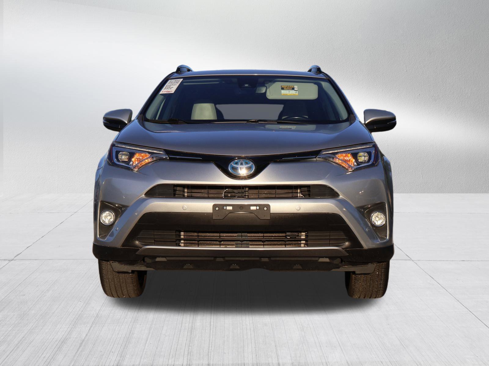 Used 2018 Toyota RAV4 Limited with VIN JTMDJREV8JD168969 for sale in Kansas City