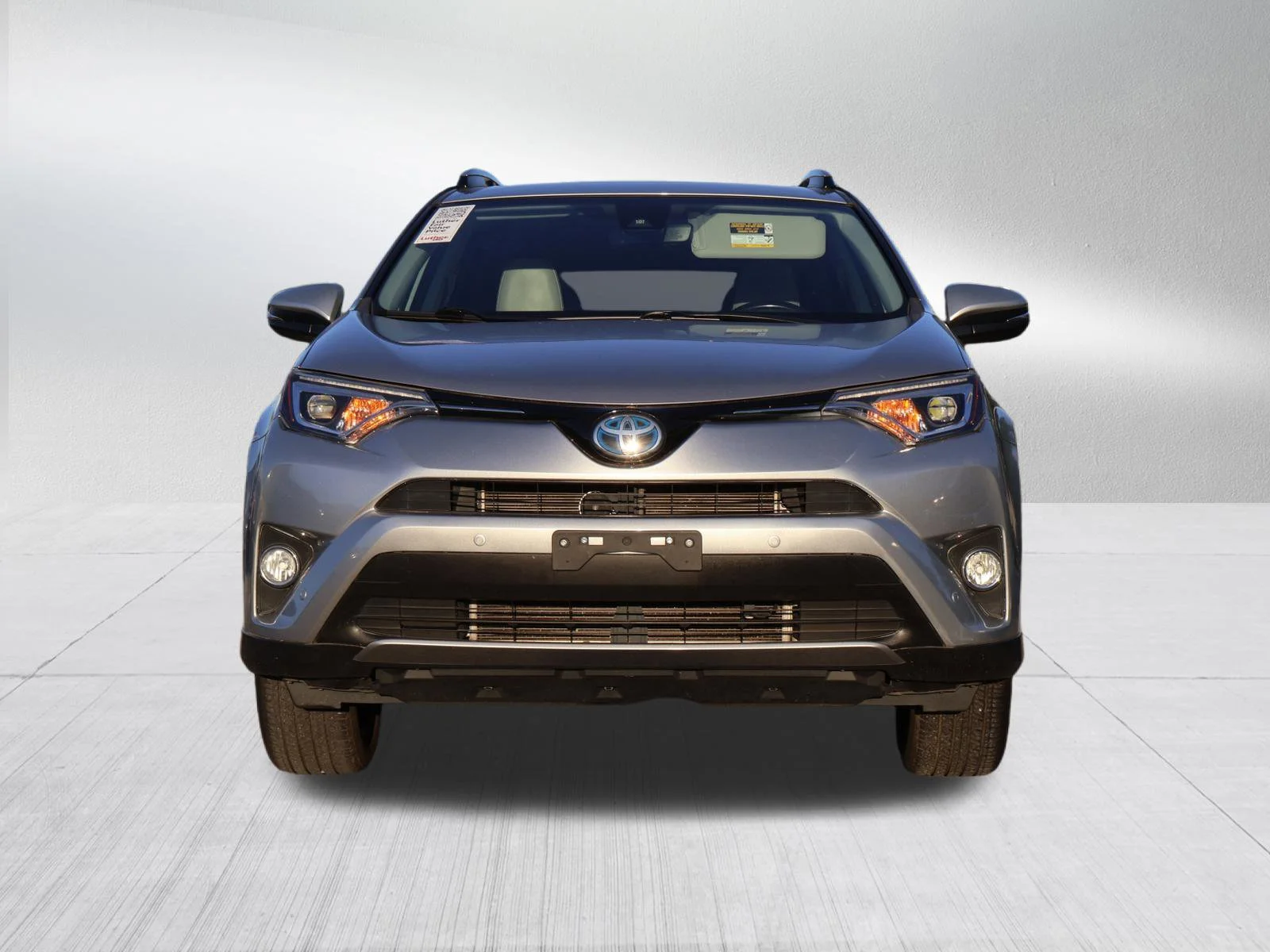 Used 2018 Toyota RAV4 Limited with VIN JTMDJREV8JD168969 for sale in Kansas City
