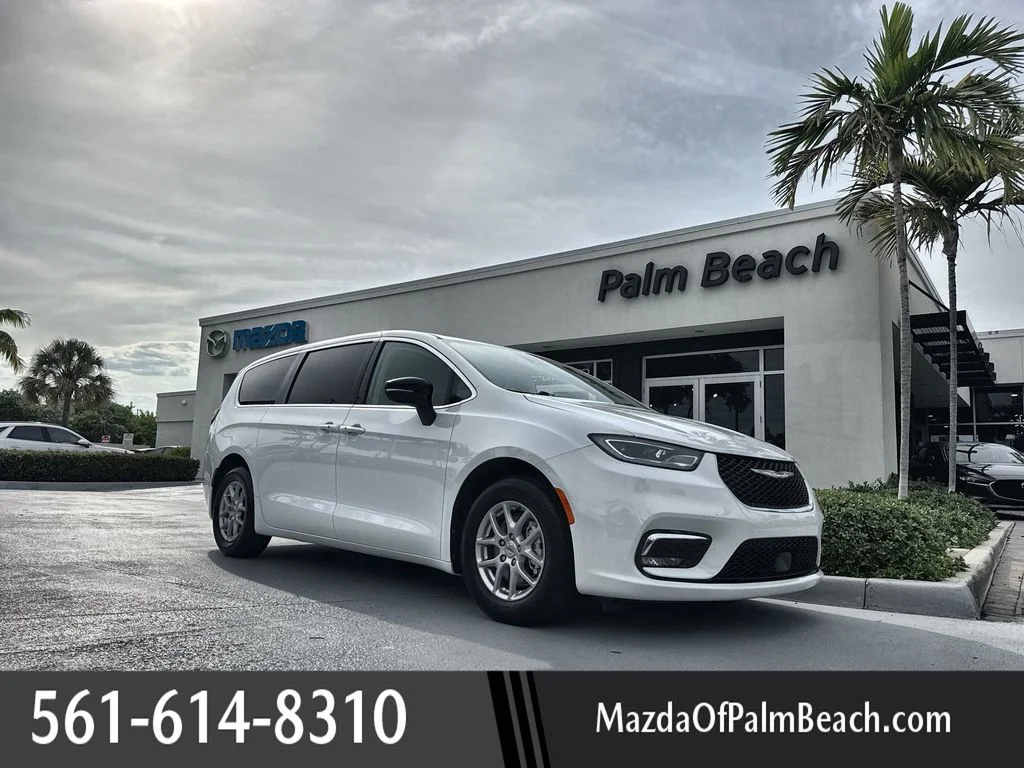 2024 Chrysler Pacifica