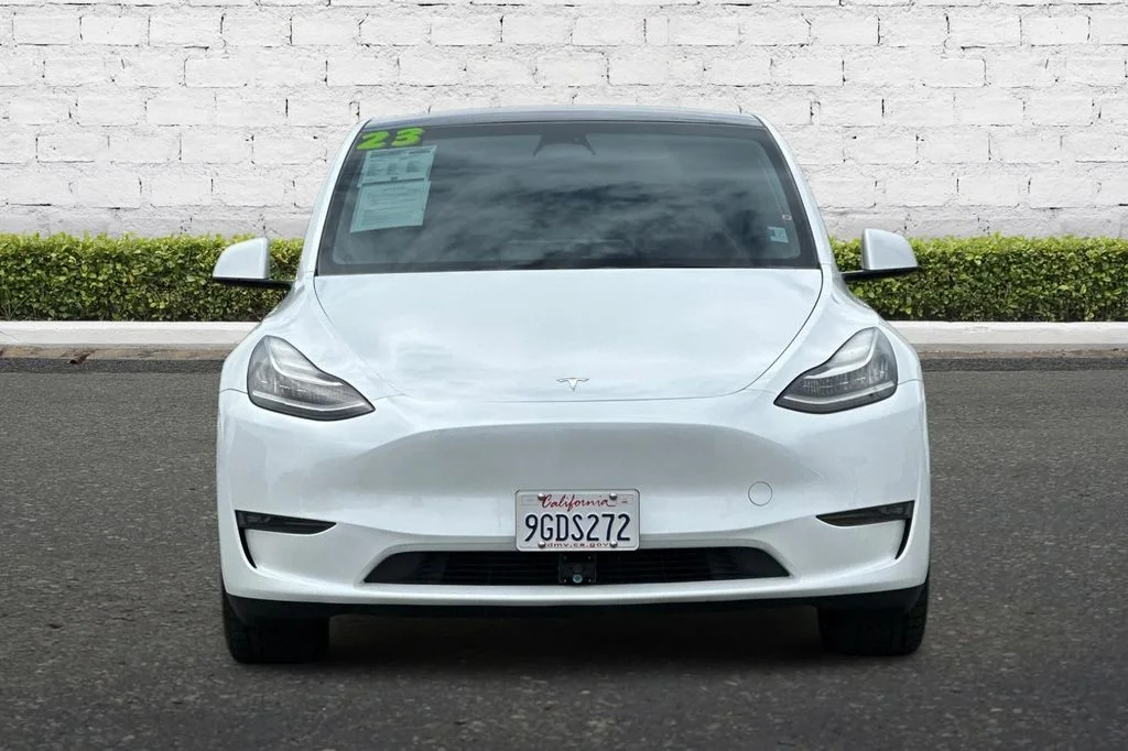 2023 Tesla Model Y Long Range - Photo 9