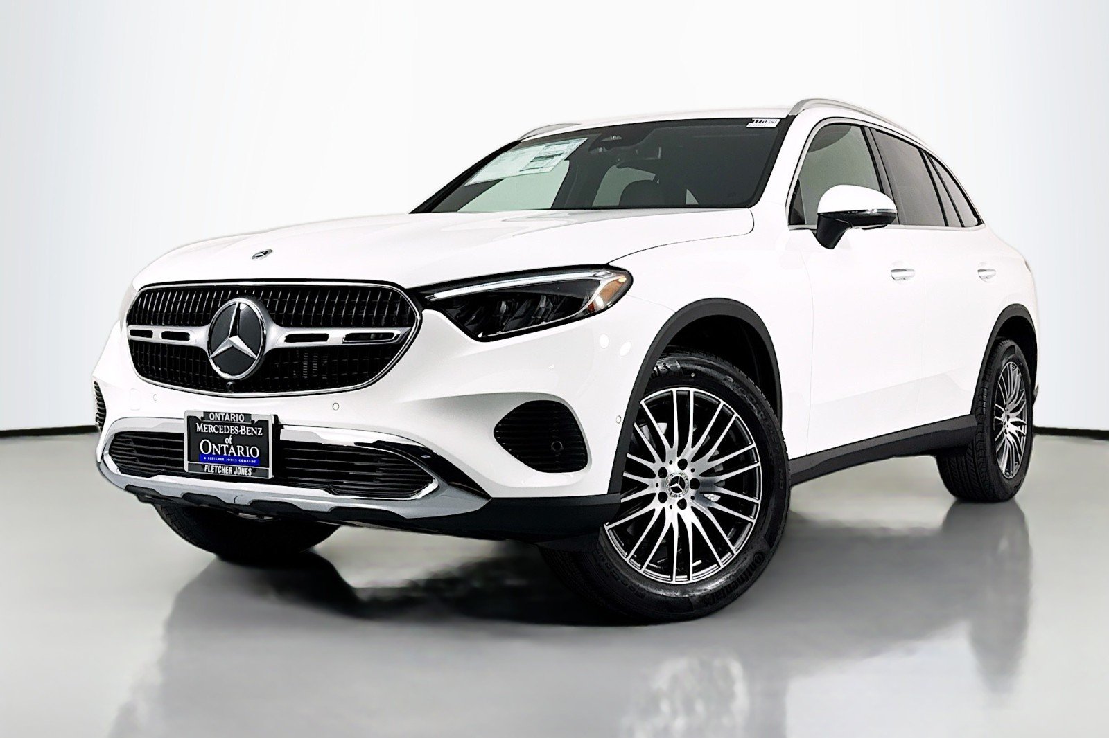 2026 Mercedes-Benz GLC GLC 300's photo