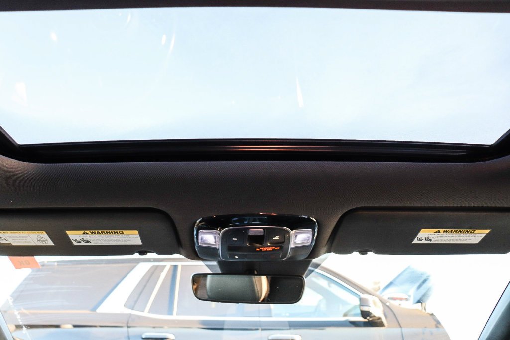 Used 2022 Phantom Black Hyundai Limited image 18