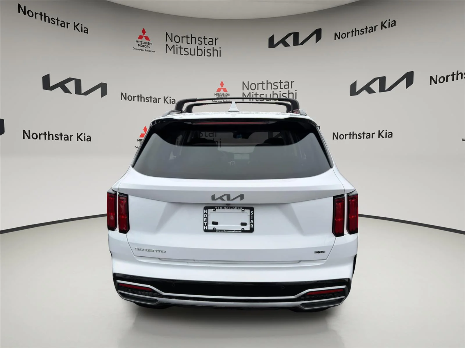 Used 2023 Glacial White Pearl Kia SX image 5