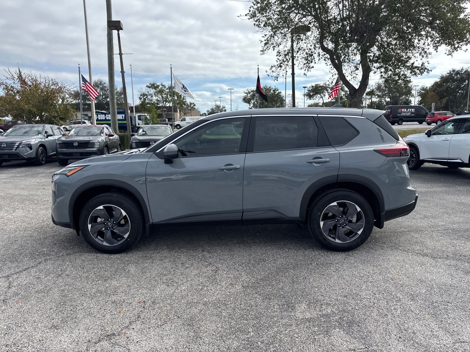 New 2026 Nissan Rogue SV 4D Sport Utility