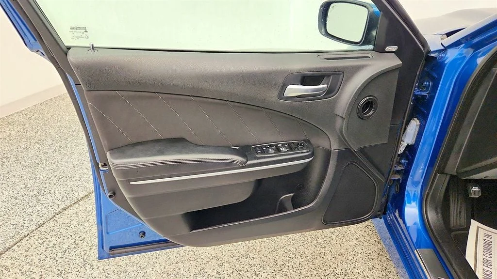 Used 2021 Frostbite Dodge Scat Pack RWD image 10