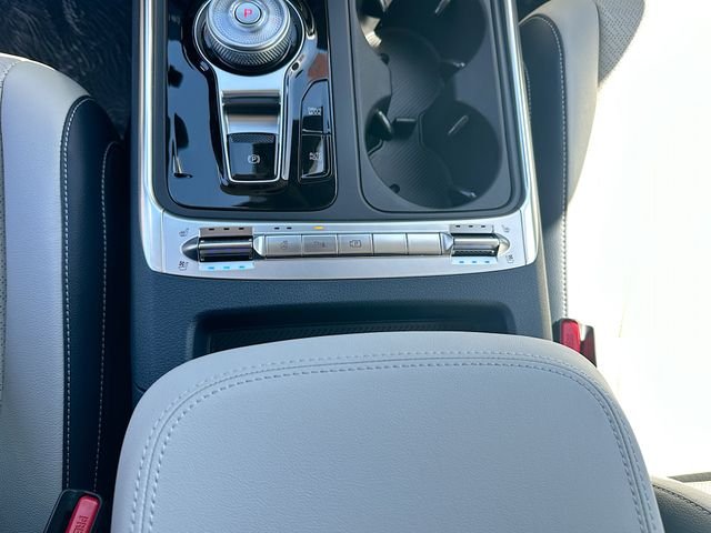 New 2026 Ceramic Silver Kia SX Prestige image 21