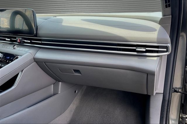 2025 Hyundai Elantra SEL - Photo 28