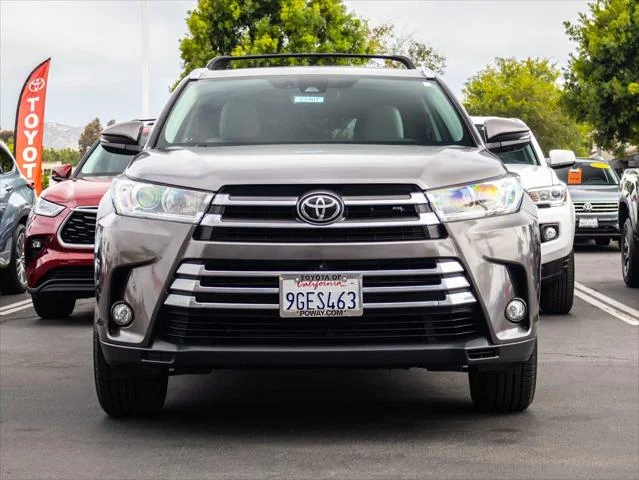 Certified Used 2017 PREDAWN GRAY MICA Toyota  image 2