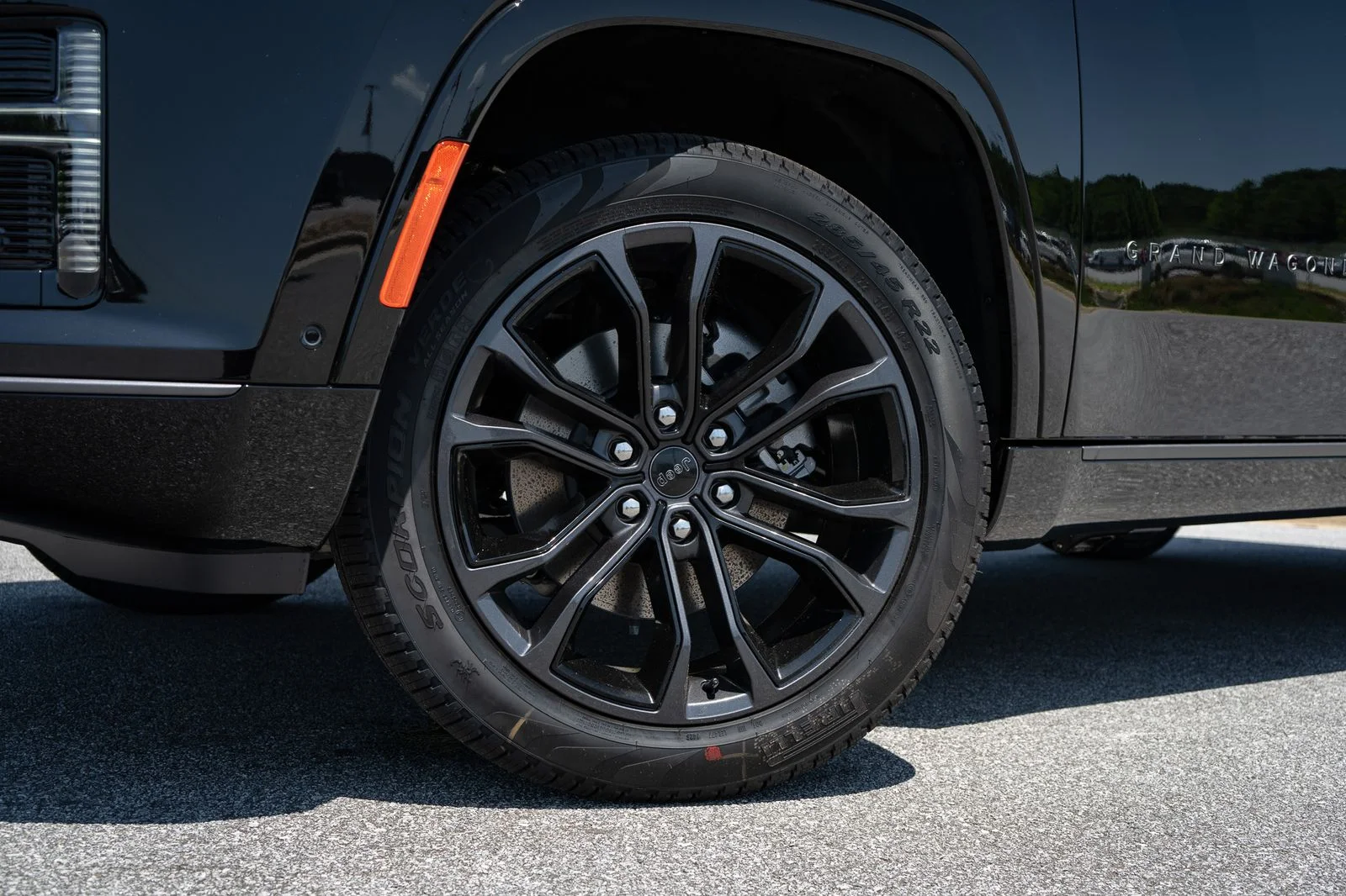 New 2026 High Gloss Black Exterior Paint Jeep Summit Obsidian image 7