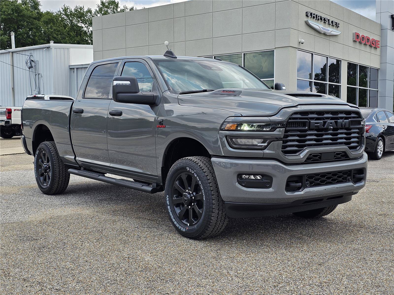 New 2026 Ceramic Gray Clearcoat Ram Black Express image 5