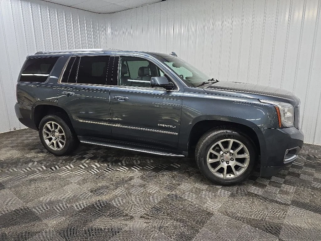 2019 GMC Yukon 4WD Denali's photo